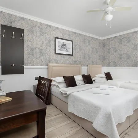 Bed and breakfast Zwierzynscy 3*